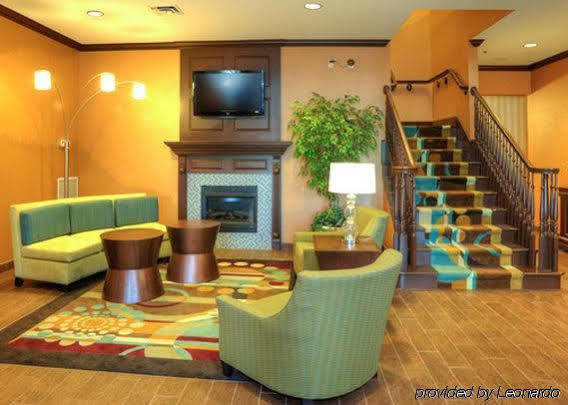Comfort Inn & Suites Fayetteville-University Area Exterior foto