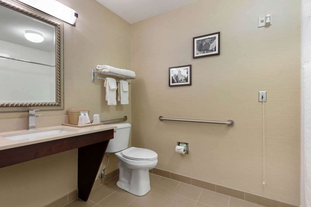 Comfort Inn & Suites Fayetteville-University Area Cameră foto